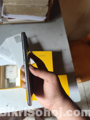 Realme 8